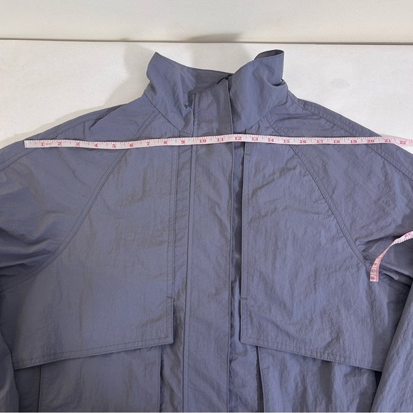 LIV Outdoor Windbreaker Jacket Womens Large Blue Purple Utility Cargo Full Zip - Picture 7 of 8
